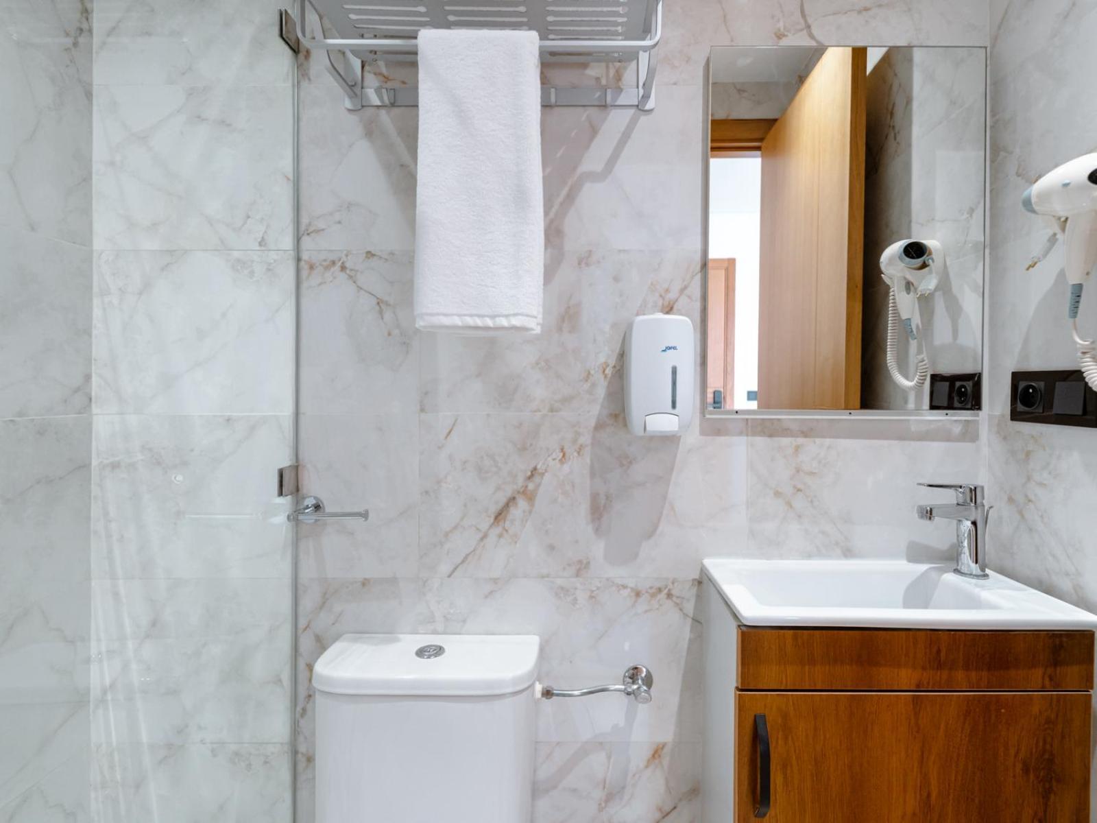Appart hôtel Spinoza House 4*
